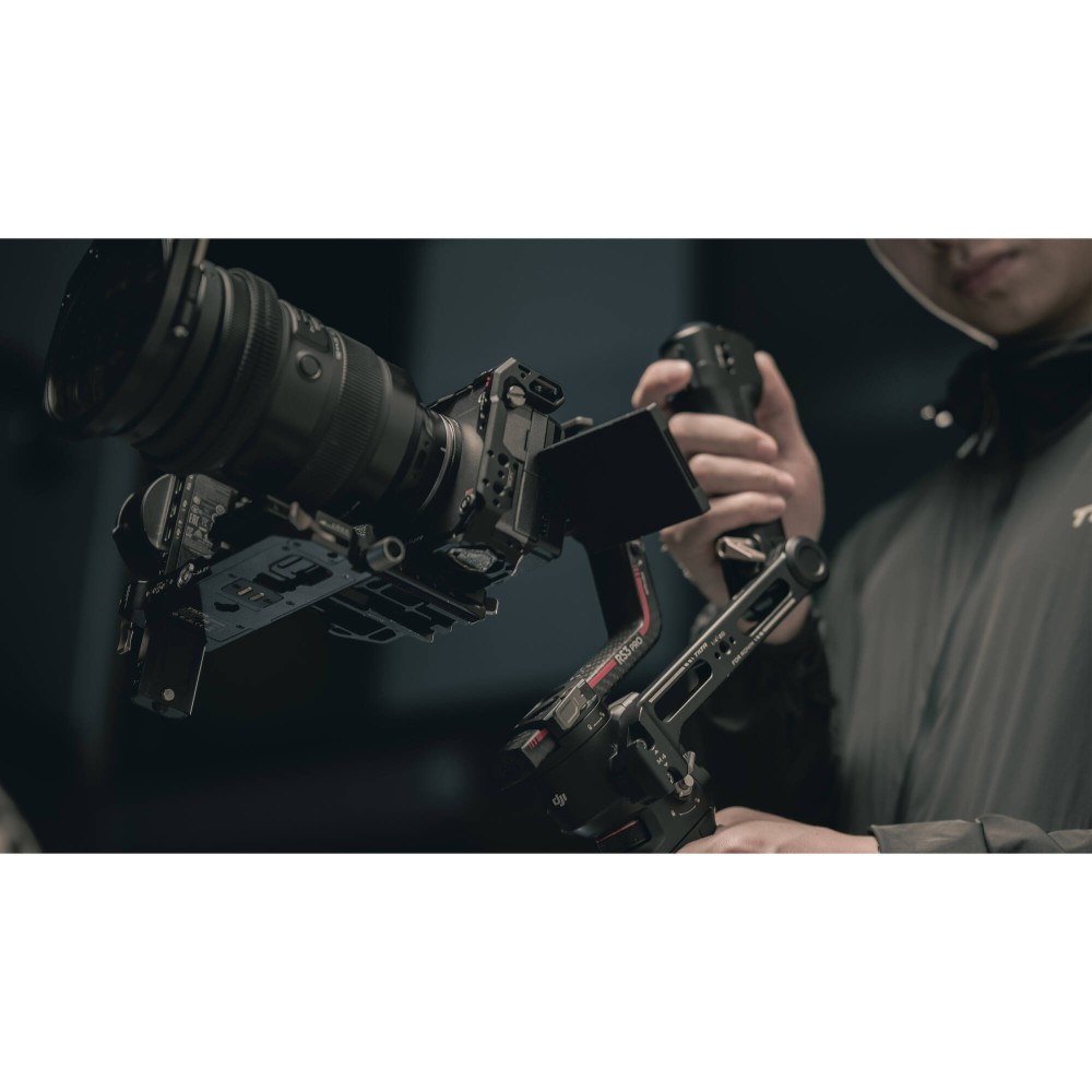 Клетка Tilta с рукояткой для камер Sony FX3/FX30 V2 Pro Kit черная (TA-T16-C-B)