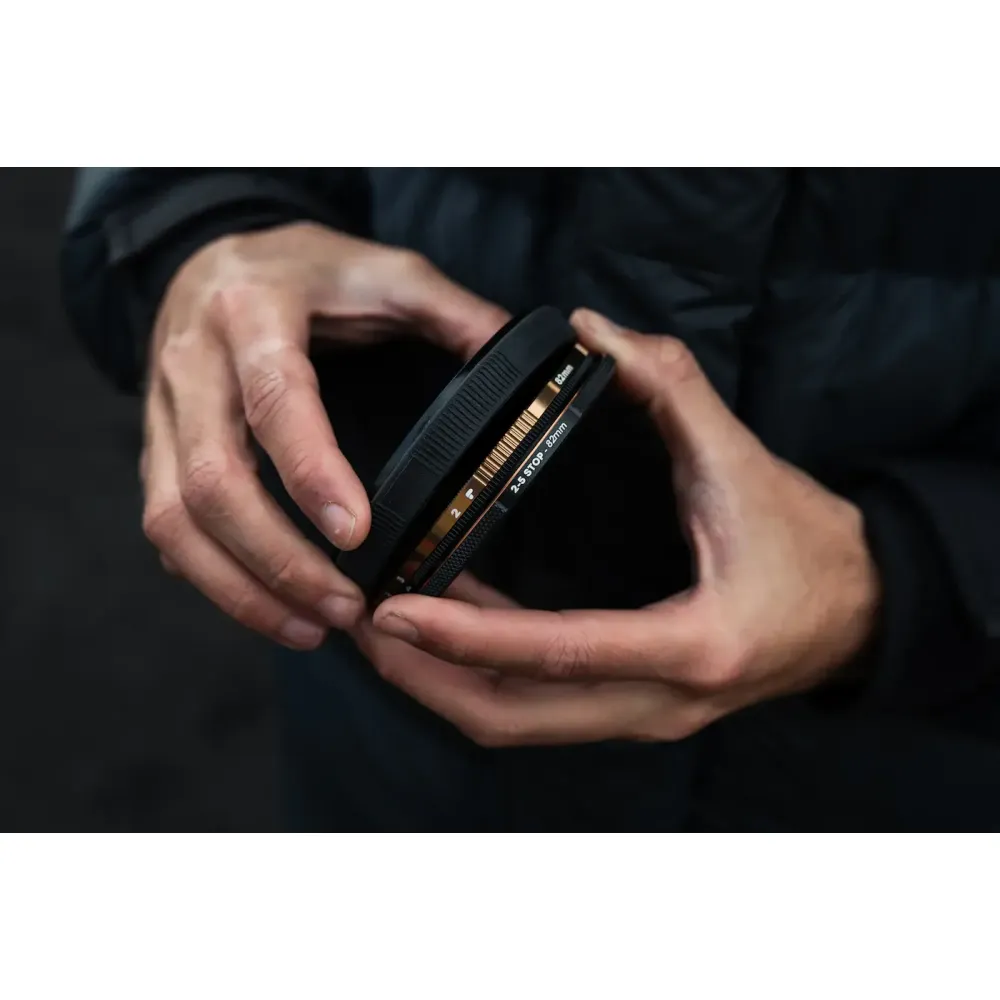 Светофильтр PolarPro Variable ND 2-5 Stop PM Signature Edition II переменной плотности 77mm