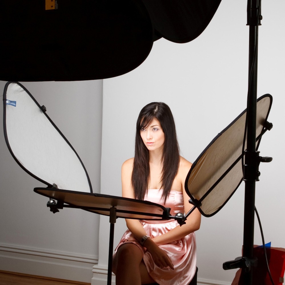 Трифлектор Lastolite LL LR2933SW Triflector MKII из трех отражателей серебряный/белый с креплением