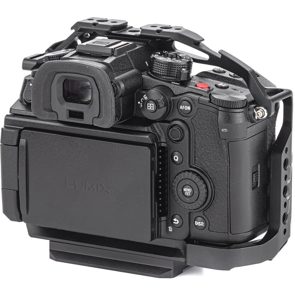 Клетка Tilta Full Camera Cage для Panasonic Lumix GH7/GH6, черная (TA-T15-FCC-B)