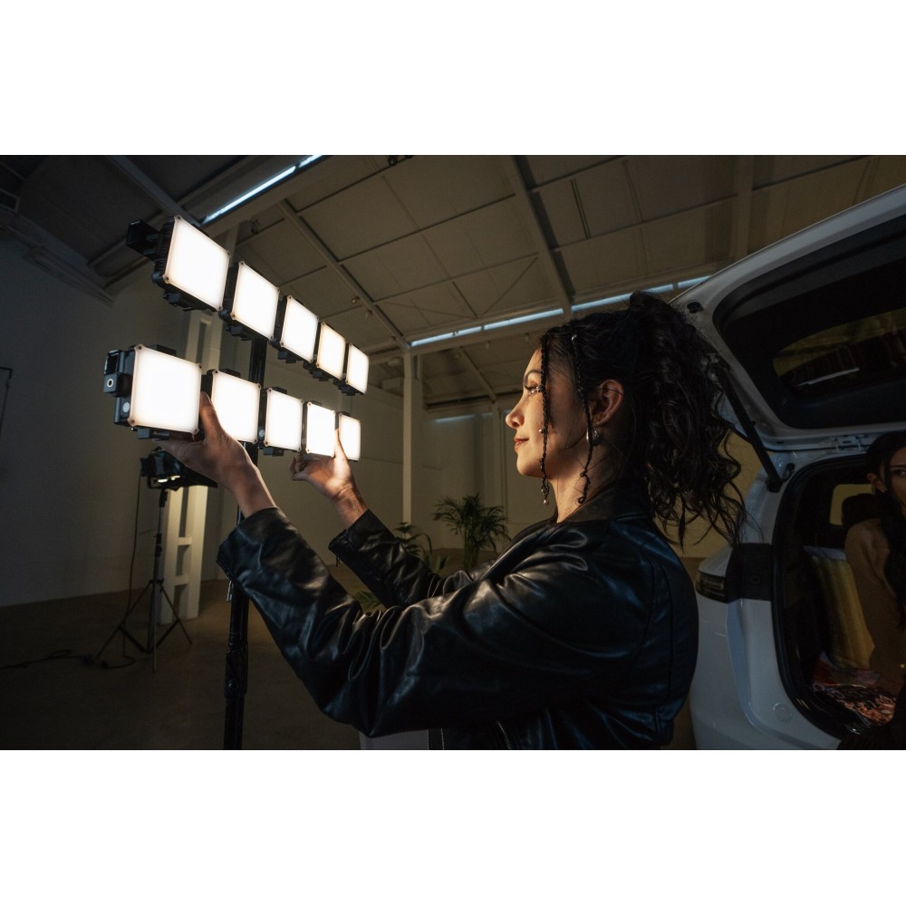 Осветитель светодиодный Zhiyun FIVERAY M20 Combo (PLM104 - C040034ABR2)