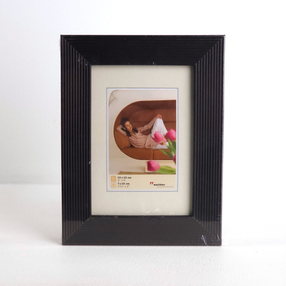 Фоторамка Walther Grado 10x15, дерево/стекло, черный (HI 015 B)