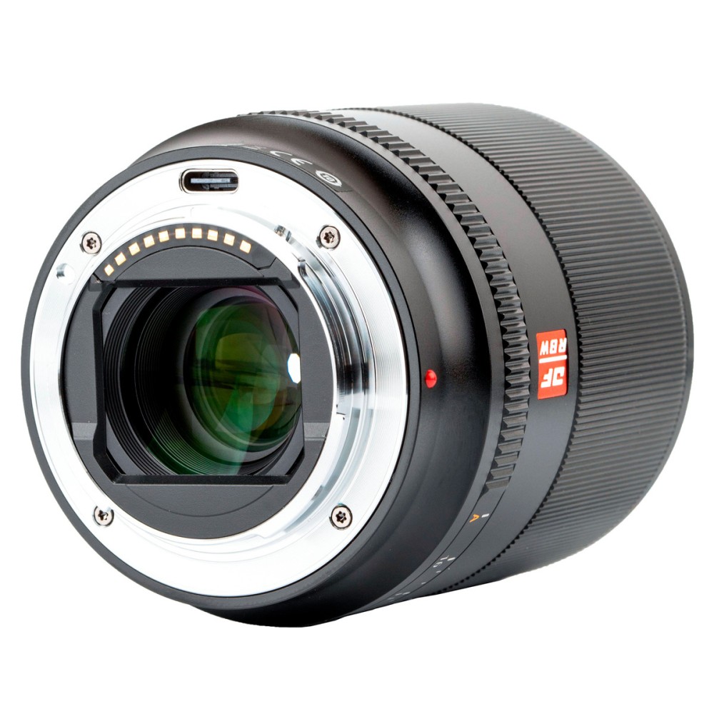 Объектив Viltrox AF 28mm F1.8 FE для Sony FE