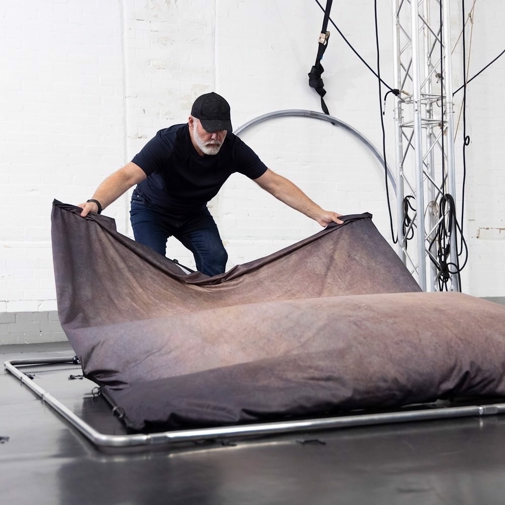 Фон тканевый Lastolite LL LB7934 EzyFrame Vintage Walnut (2x2,3 м) на раме