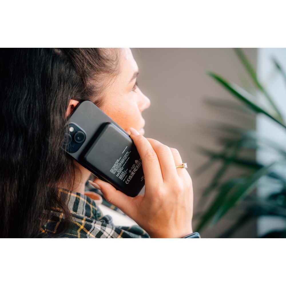 Портативный аккумулятор Verbatim Charge‘n’Go Power Bank 5000 мАч с беспроводной зарядкой, чёрный