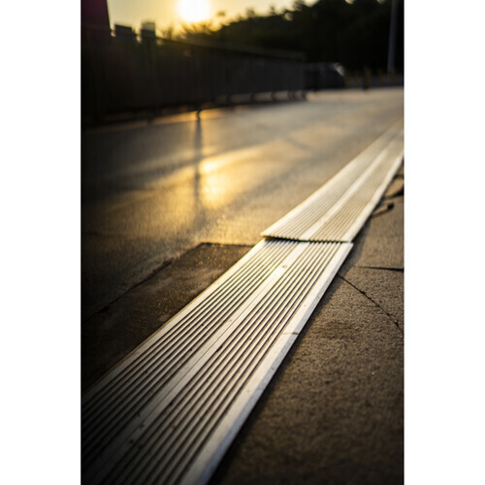 Объектив Viltrox AF 35mm F1.8 FE для Sony FE