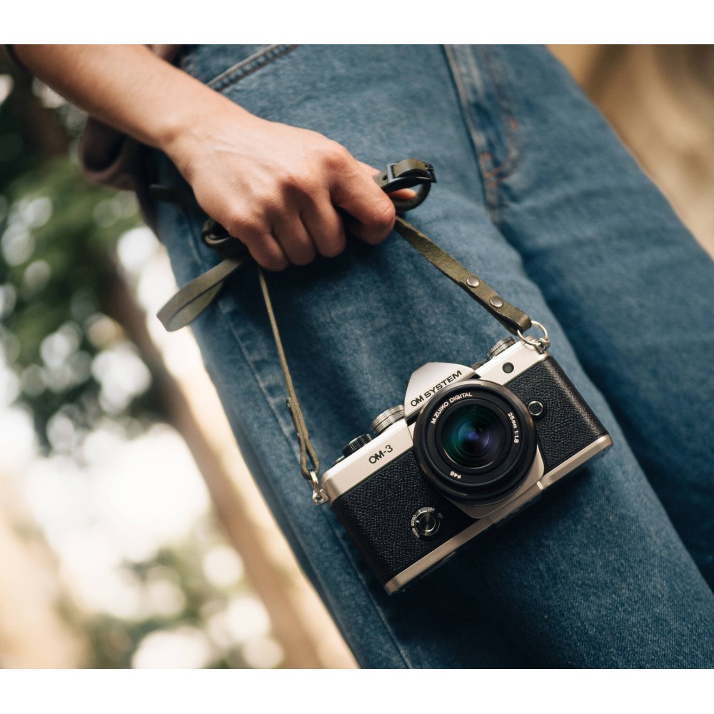 Фотоаппарат OM System OM-3 Body серебристый