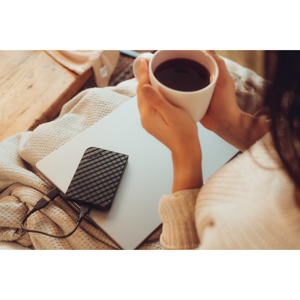 Внешний накопитель Verbatim Store 'n' Go 2.5" HDD USB 3.0 2TB