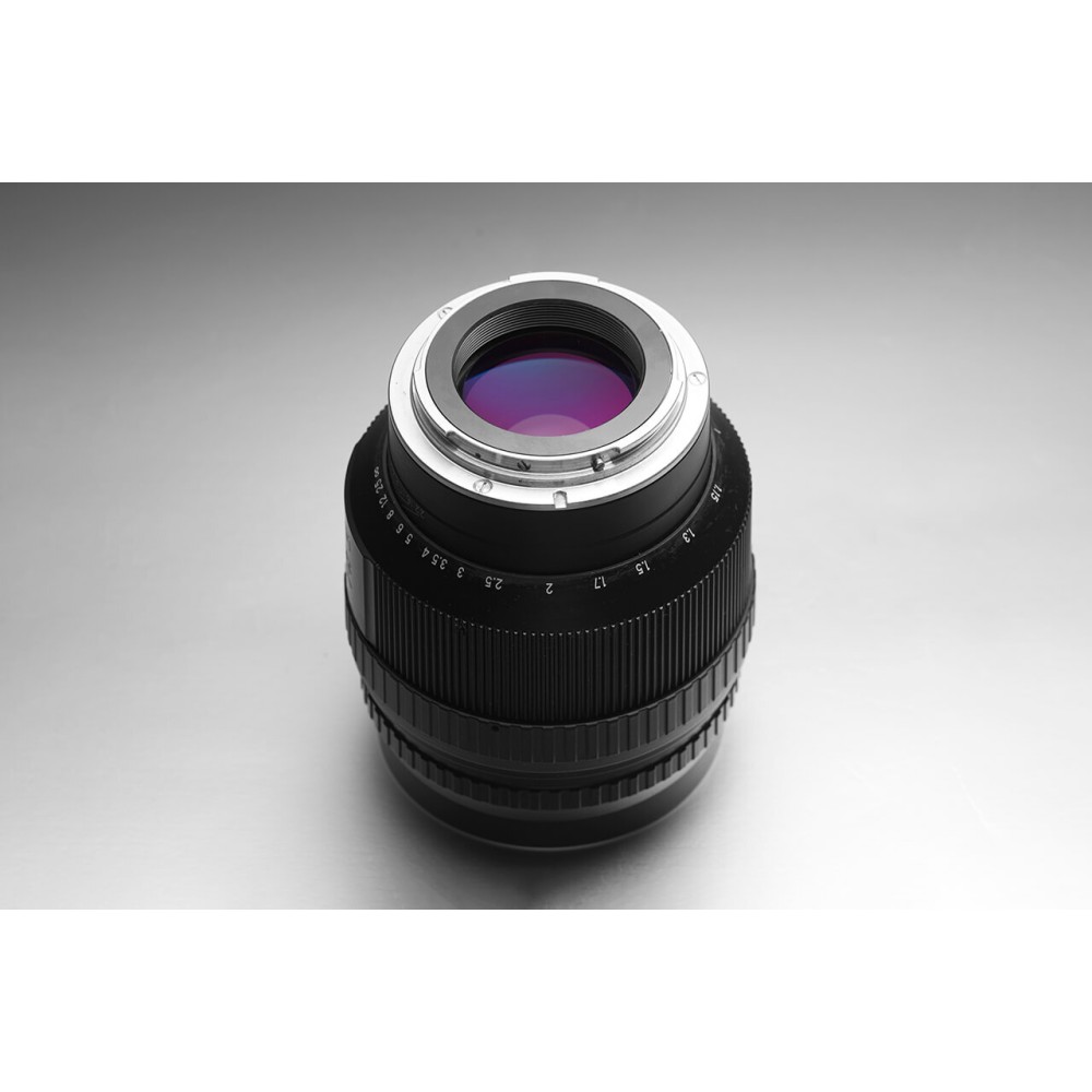 Объектив Зенит Гелиос 40-2М 85mm f/1.5 M42