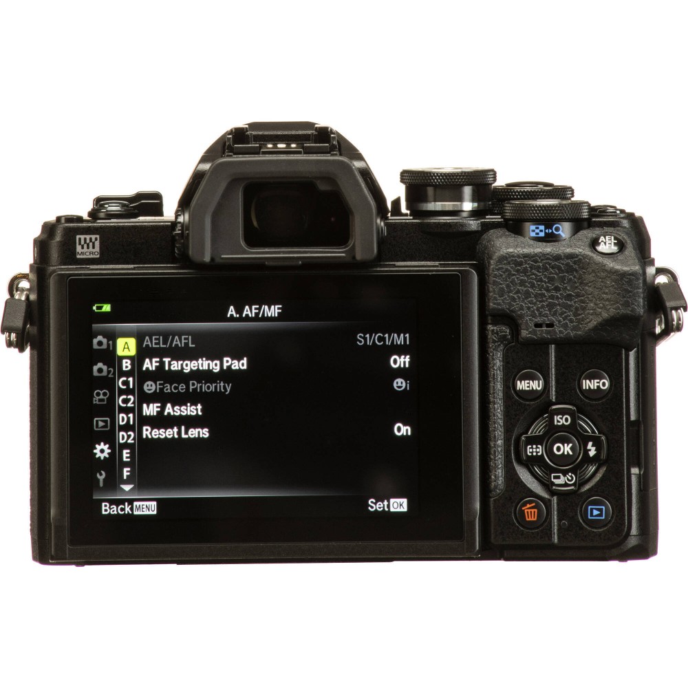 Фотоаппарат Olympus OM-D E-M10 Mark IV Body Black