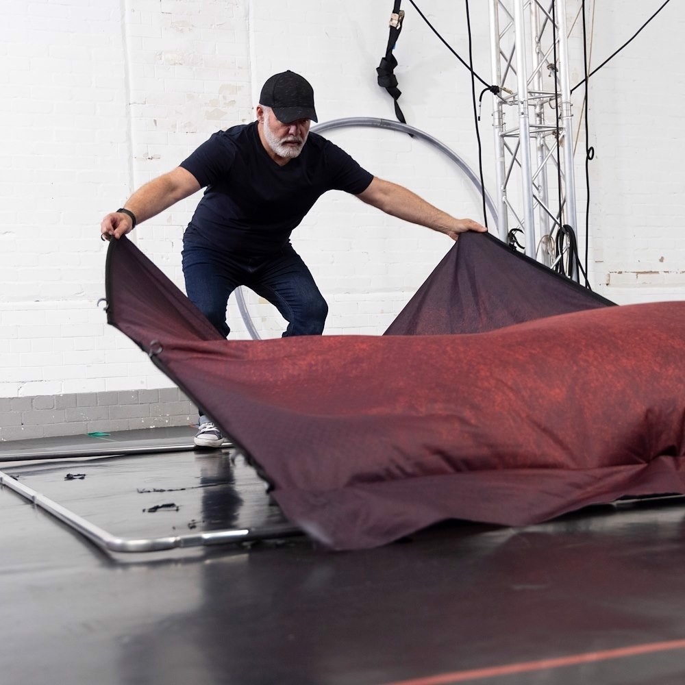 Фон тканевый Lastolite LL LB7940 EzyFrame Vintage Crimson (2x2,3 м) на раме