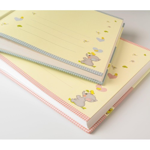 Фотоальбом Walther Funny Friends 10x15 на 200 фото, с кармашками, картон, розовый (ME-182-R)