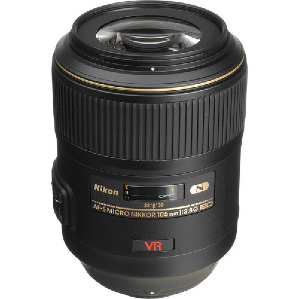 Объектив Nikon 105 mm f/2.8G IF-ED AF-S VR Micro-Nikkor