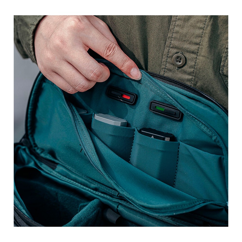 Сумка PGYTECH OneMo Sling 11L Space Black