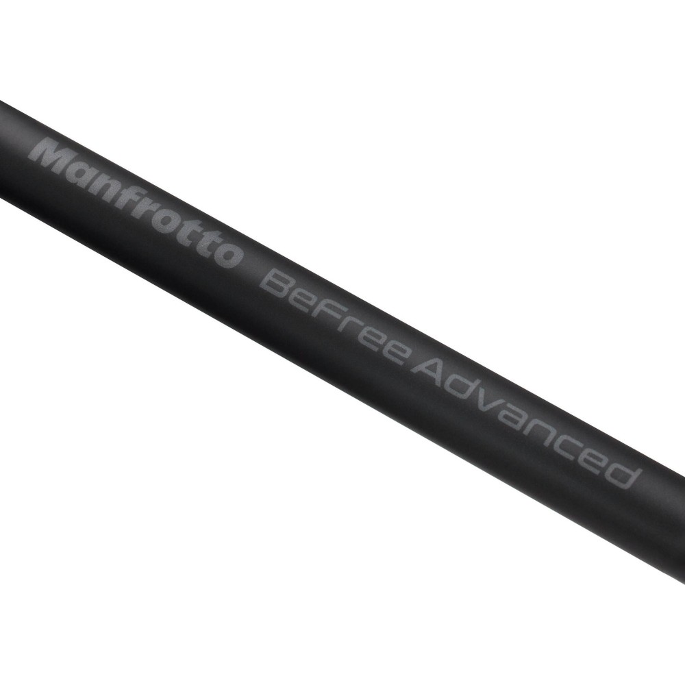 Штатив с головкой Manfrotto MKBFRTA4FB-BH Befree Advanced AS с цанговыми замками